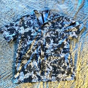 Lululemon Men’s Summer Fridays S/S Buttondown Shirt B/W Floral Large